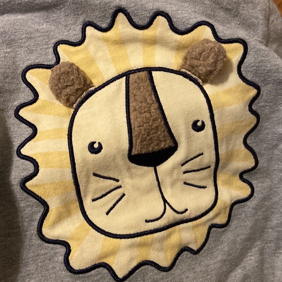 Rorie Whelan - Lion Hoodie (18M) - Picture 4 of 4